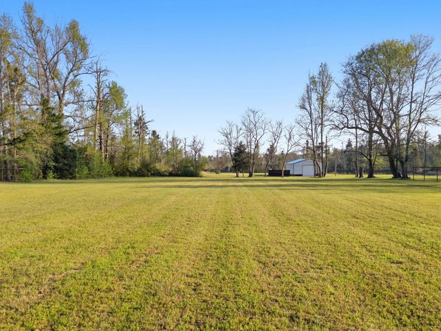 1431 CR 4146, Overton, TX 75684