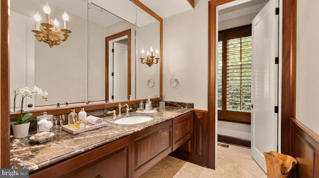 11218 RIVER VIEW DR, Potomac, MD 20854