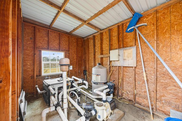 311 Pine Forest Drive, Crosby, TX 77532