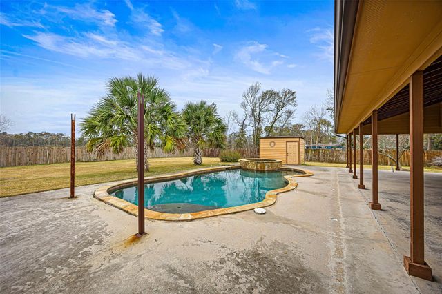 311 Pine Forest Drive, Crosby, TX 77532