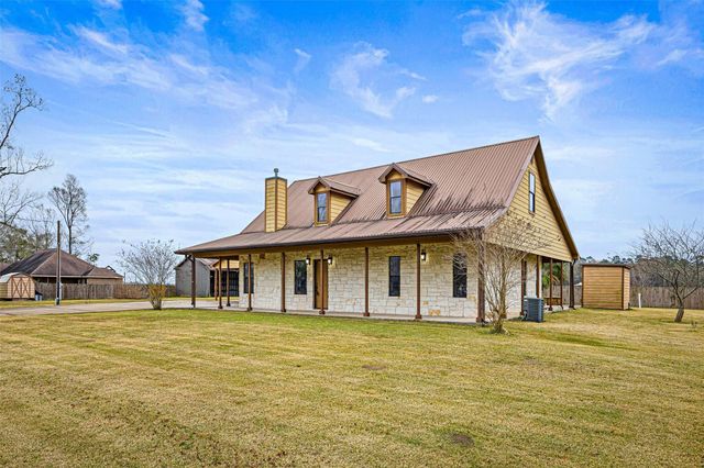 311 Pine Forest Drive, Crosby, TX 77532