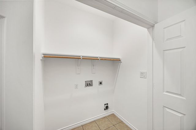 311 Pine Forest Drive, Crosby, TX 77532