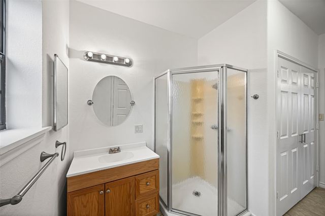 311 Pine Forest Drive, Crosby, TX 77532