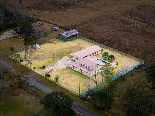 311 Pine Forest Drive, Crosby, TX 77532