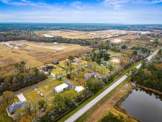 311 Pine Forest Drive, Crosby, TX 77532