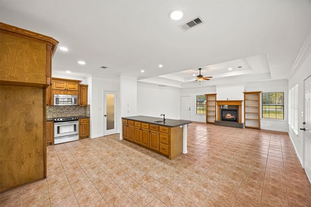 311 Pine Forest Drive, Crosby, TX 77532