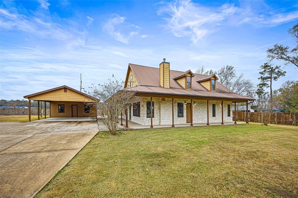 311 Pine Forest Drive, Crosby, TX 77532
