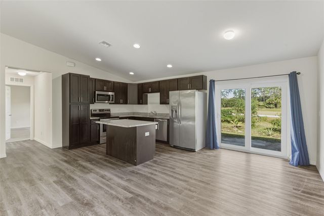 8007 Royal Court, Labelle, FL 33935