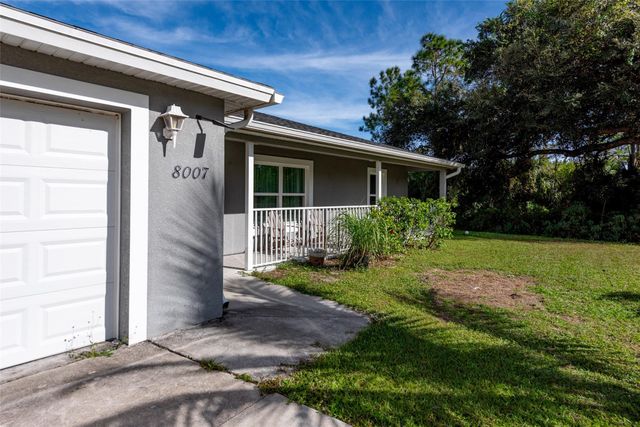 8007 Royal Court, Labelle, FL 33935