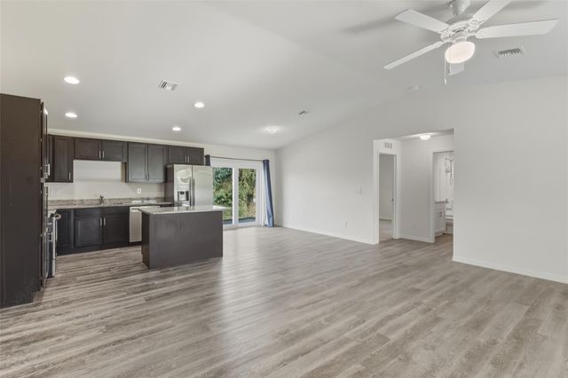 8007 Royal Court, Labelle, FL 33935