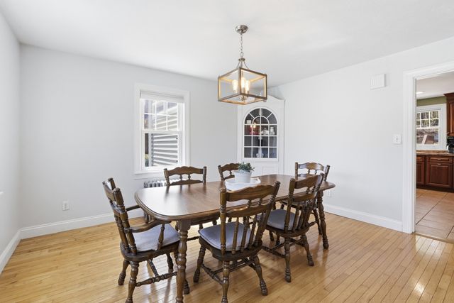 145 Boylston Cir, Shrewsbury, MA 01545