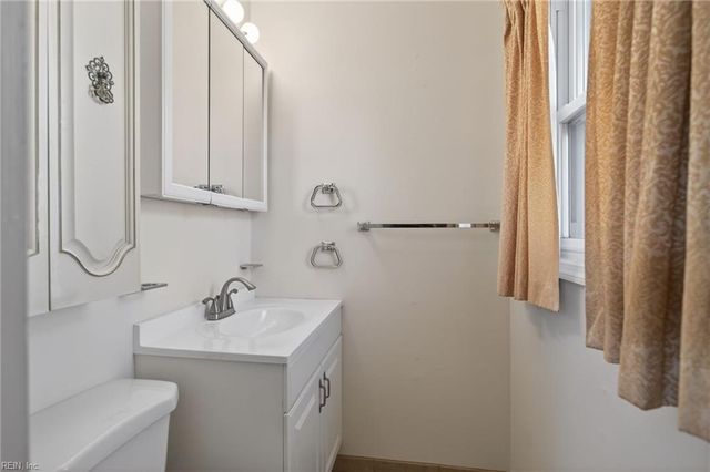 3052 Belle Haven DR, Virginia Beach, VA 23452