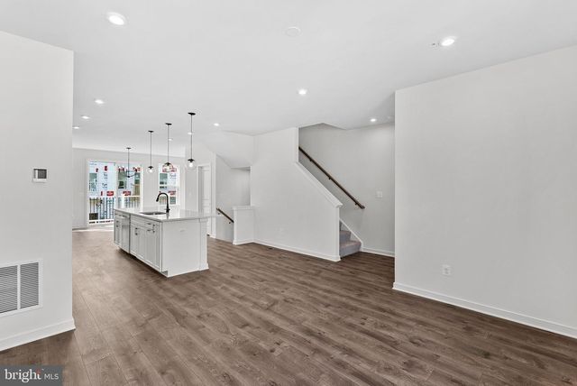 17990 ALICIA AVE, Dumfries, VA 22026