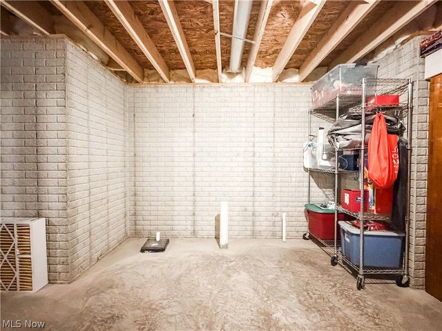 280 Asher Lane, Fleming, OH 45729