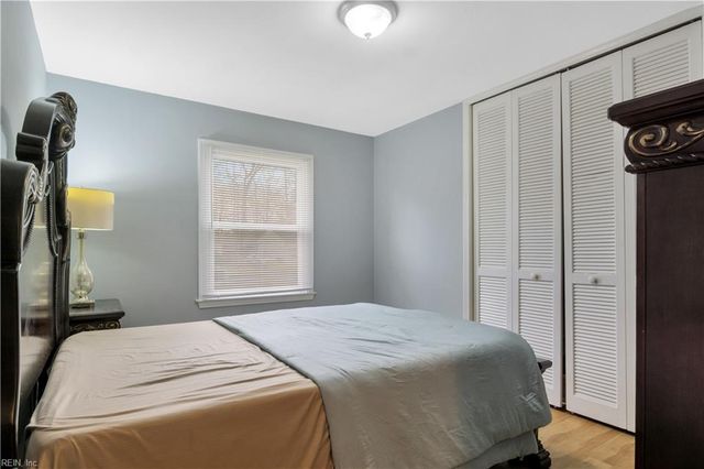 877 Lacon DR, Newport News, VA 23608