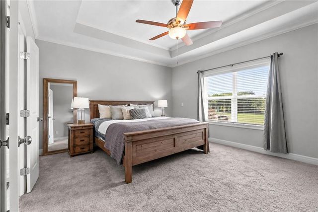 2634 River Trail Road, Lee's Summit, MO 64082