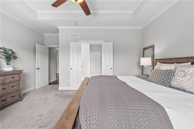 2634 River Trail Road, Lee's Summit, MO 64082