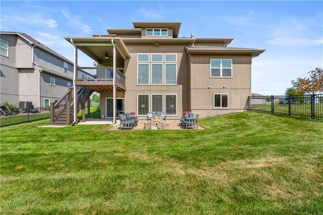 2634 River Trail Road, Lee's Summit, MO 64082