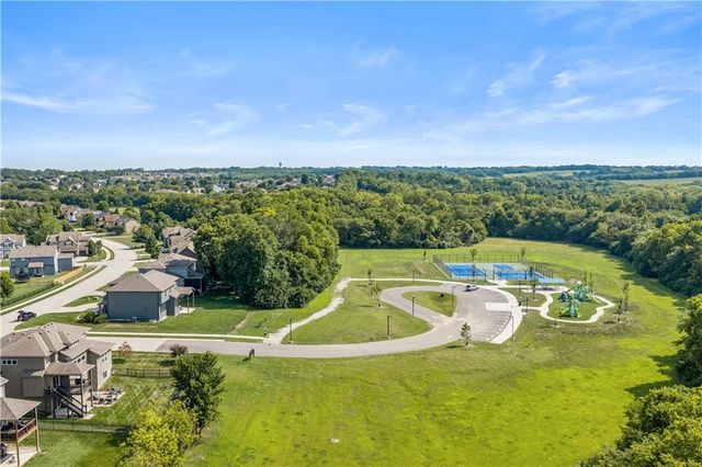 2634 River Trail Road, Lee's Summit, MO 64082