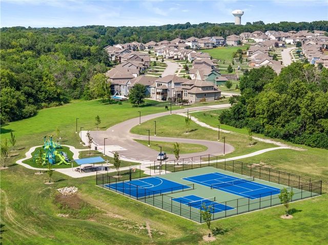 2634 River Trail Road, Lee's Summit, MO 64082