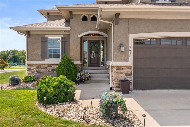 2634 River Trail Road, Lee's Summit, MO 64082