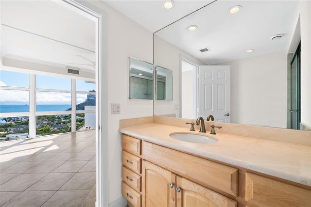 2701 N Ocean Boulevard 15C, Fort Lauderdale, FL 33308