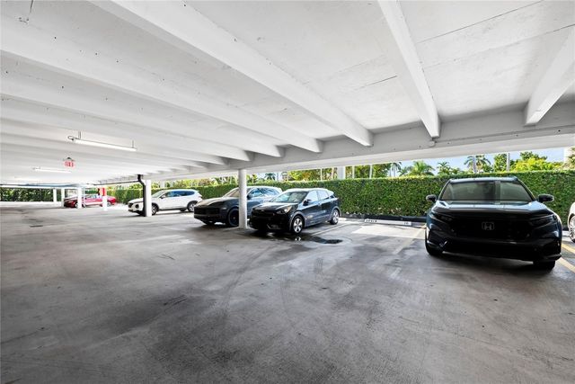 2701 N Ocean Boulevard 15C, Fort Lauderdale, FL 33308