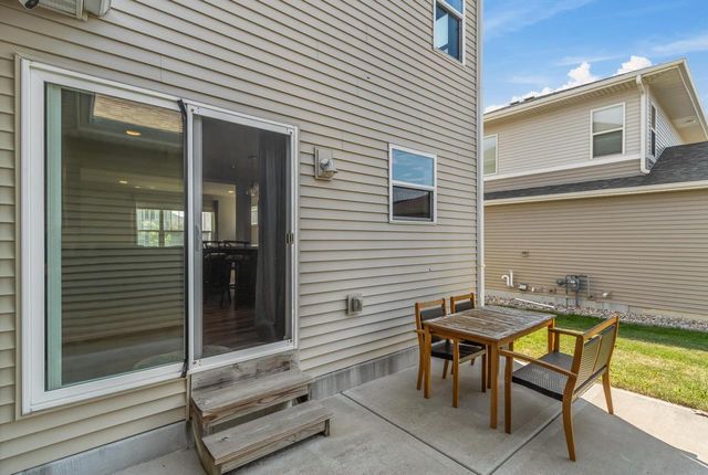 214 Breezy Grass Way, Madison, WI 53718