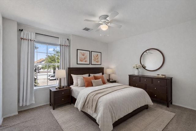 663 Reggie Jackson TRL, Round Rock, TX 78665