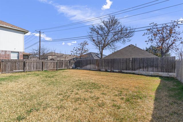 663 Reggie Jackson TRL, Round Rock, TX 78665