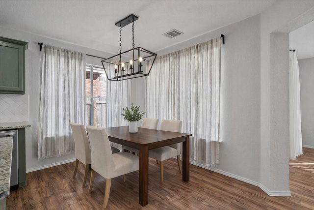 663 Reggie Jackson TRL, Round Rock, TX 78665