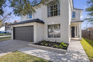 663 Reggie Jackson TRL, Round Rock, TX 78665