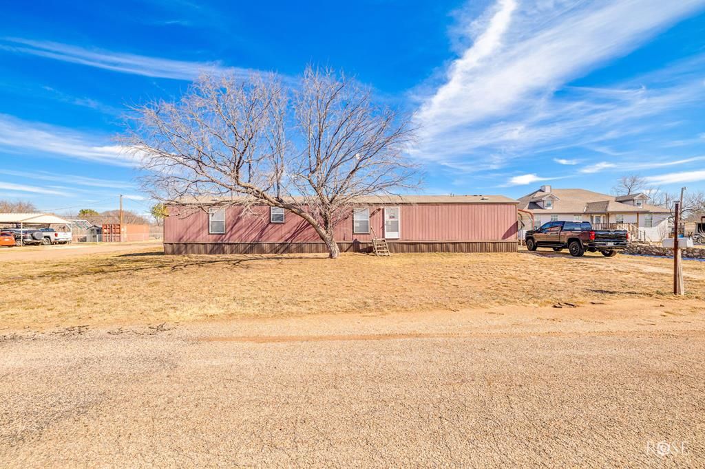 Image 1 of property listing at 10290 Cottontail Lane, San Angelo, TX 76903