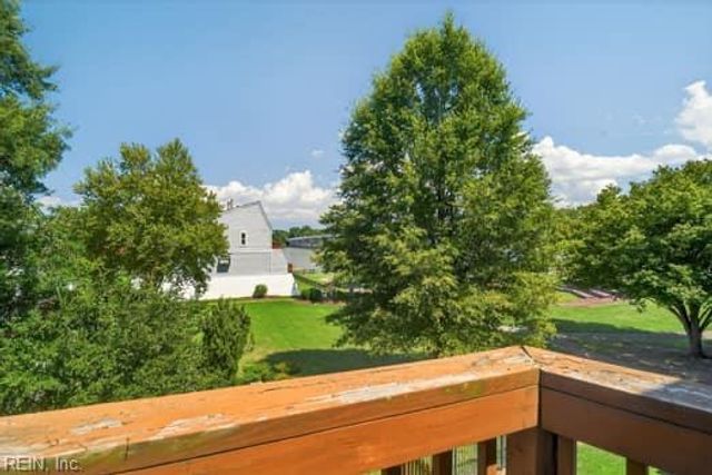 2 Miles Cary MEWS, Hampton, VA 23669