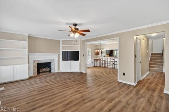 2 Miles Cary MEWS, Hampton, VA 23669