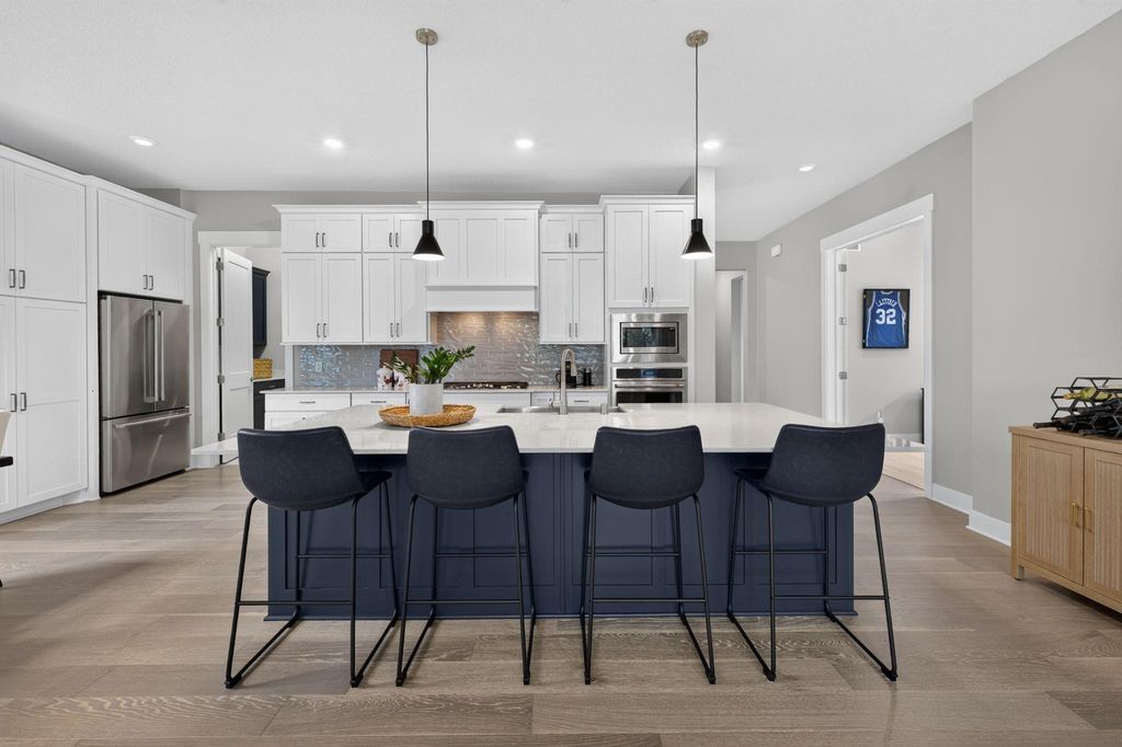 5900 Ayrshire Lane, Shorewood, MN 55331 — photo 2