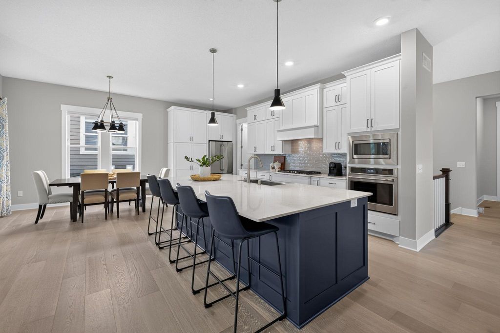 5900 Ayrshire Lane, Shorewood, MN 55331 — photo 3