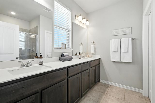 2407 County Road 4010, Decatur, TX 76234