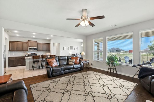 2407 County Road 4010, Decatur, TX 76234