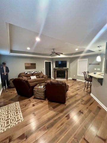 120 CHVAL DR, Counce, TN 38326