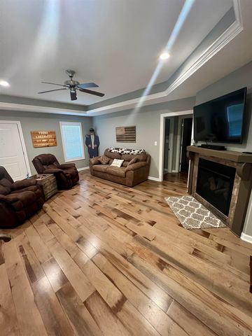 120 CHVAL DR, Counce, TN 38326