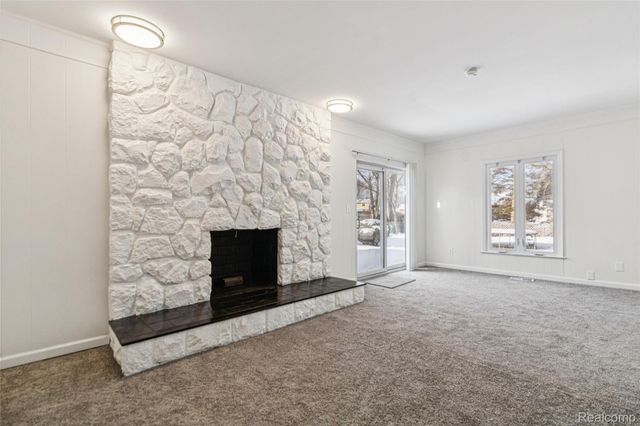 39735 Bonnie Court, Clinton Charter Township, MI 48038