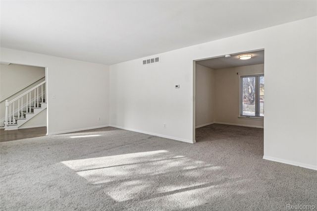 39735 Bonnie Court, Clinton Charter Township, MI 48038