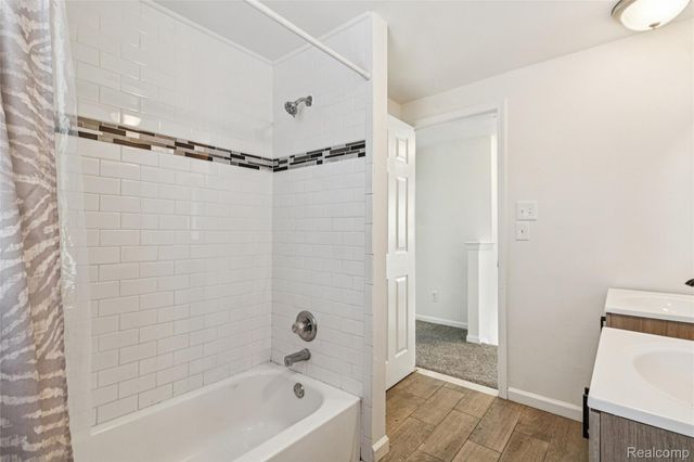 39735 Bonnie Court, Clinton Charter Township, MI 48038