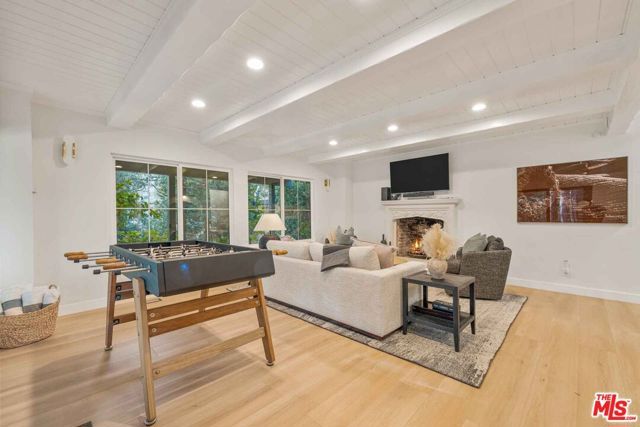 27643 W Shore Road 1, Lake Arrowhead, CA 92352