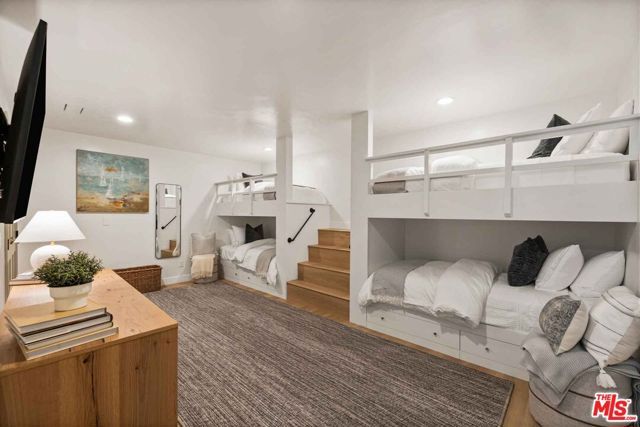 27643 W Shore Road 1, Lake Arrowhead, CA 92352