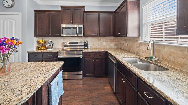 100 Wando View Way, Richmond Hill, GA 31324