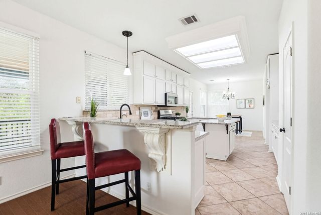 22422 Sierra Blanca, San Antonio, TX 78259