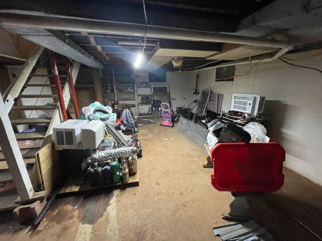 828 S Glenn Avenue, Springfield, MO 65802