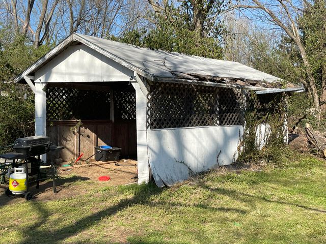 828 S Glenn Avenue, Springfield, MO 65802